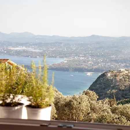 Lorantina Luxury Sea View House With Starlink Wifi Near Barbati & Ipsos * Spartylas