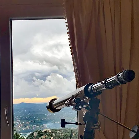 Landhaus Lorantina Luxury Sea View House With Starlink Wifi Near Barbati & Ipsos