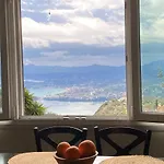 Lorantina Luxury Sea View House With Starlink Wifi Near Barbati & Ipsos *