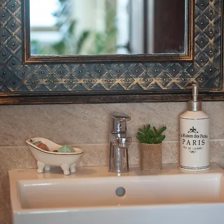 Lorantina Luxury Sea View House Close To Barbati & Ipsos With Starlink Wifi Casă la țară *