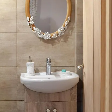 Lorantina Luxury Sea View House With Starlink Wifi Near Barbati & Ipsos *