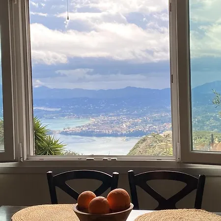 Lorantina Luxury Sea View House With Starlink Wifi Near Barbati & Ipsos *