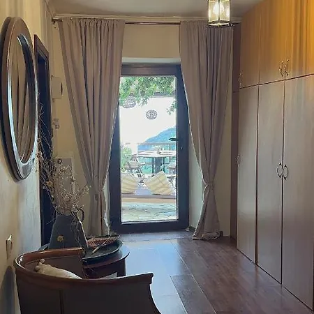 Lorantina Luxury Sea View House Close To Barbati & Ipsos With Starlink Wifi Casă la țară *