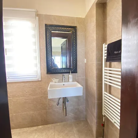 Landhaus Lorantina Sea View House - Near Barbati -corfu