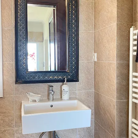 Lorantina Luxury Sea View House Close To Barbati & Ipsos With Starlink Wifi Casă la țară *