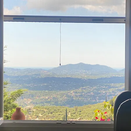 Country house Lorantina Sea View Holiday House In Corfu - Near Barbati Beach *