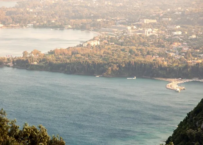Lorantina Luxury Sea View House With Starlink Wifi Near Barbati & Ipsos