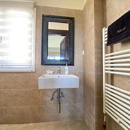 Εξοχικό σπίτι Lorantina Luxury Sea View House Close To Barbati & Ipsos With Starlink Wifi Σπαρτύλας