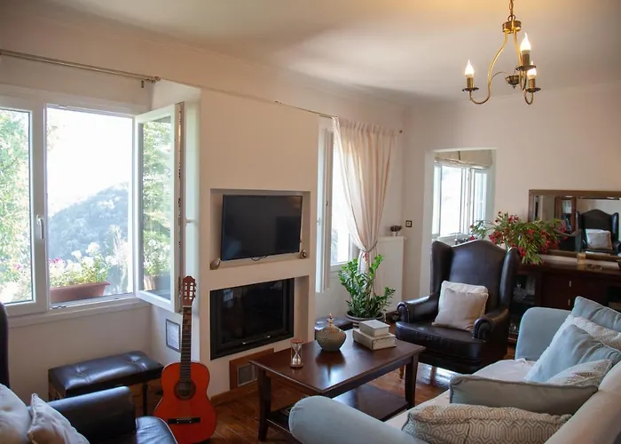 Lorantina Luxury Sea View House With Starlink Wifi Near Barbati & Ipsos Εξοχικό σπίτι Σπαρτύλας