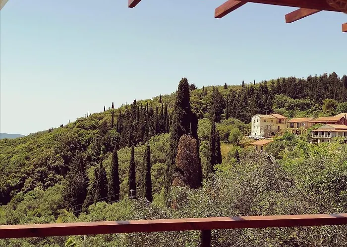 Lorantina Luxury Sea View House With Starlink Wifi Near Barbati & Ipsos